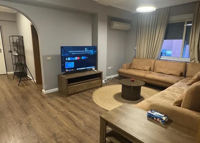 Cozy Apartment In Blloku Area